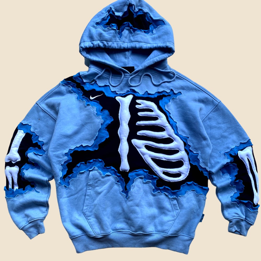 REWORKED NIKE CRACKED 3D PUFF SKELETON BLUE HOODIE L