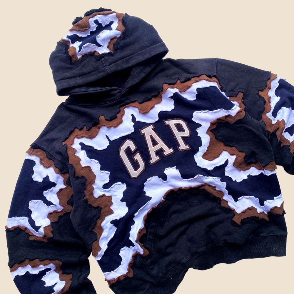 REWORKED GAP CRACKED 4 LAYER HOODIE SIZE L