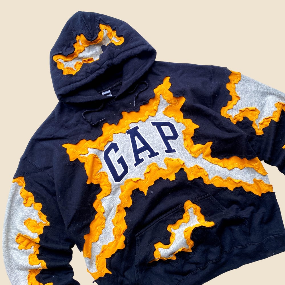 REWORKED GAP CRACKED 3 LAYERED HOODIE SIZE XL 