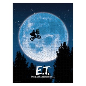 E.T. The Extra-Terrestrial 500-Piece Movie Poster Puzzle in Plastic Retro Blockbuster VHS Video Case