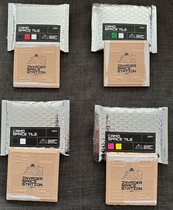 Invader Camo Tile インベーダー 少なし カモ タイル4枚セット