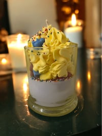 Image 2 of GUMMY BEAR CANDLE 