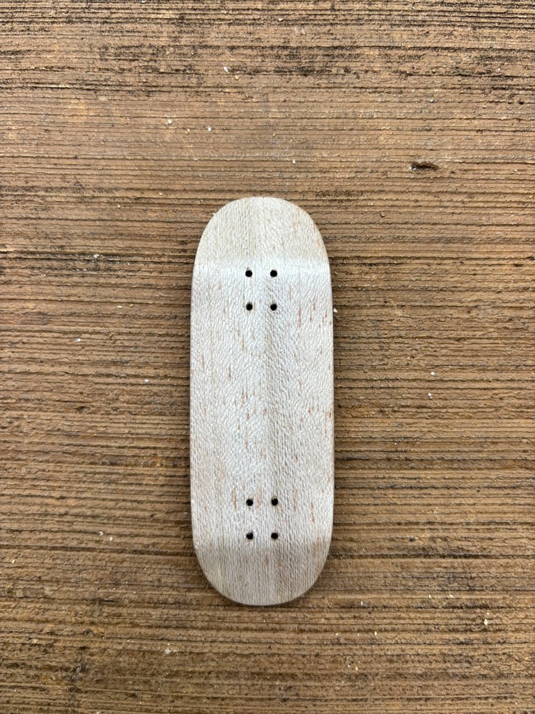 Tiny Grindz- Silver Surfer