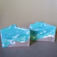 Image 3 of Beachy