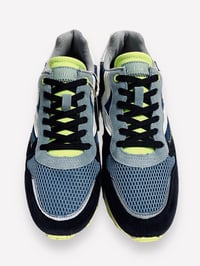 Image 3 of Victoria 1985 heritage running model