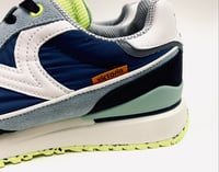 Image 6 of Victoria 1985 heritage running model