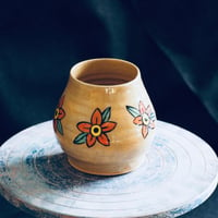 Image 1 of Flower drinking cup 