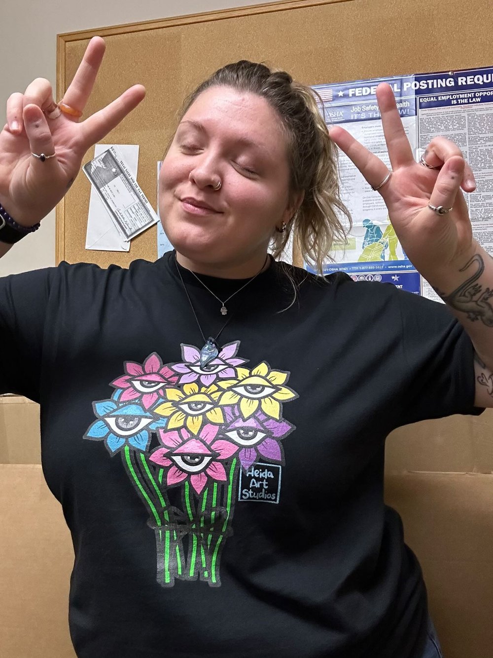 Image of Bouquet of flowers tee 