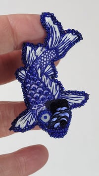 Image 3 of Broche Pins CARPE KOI