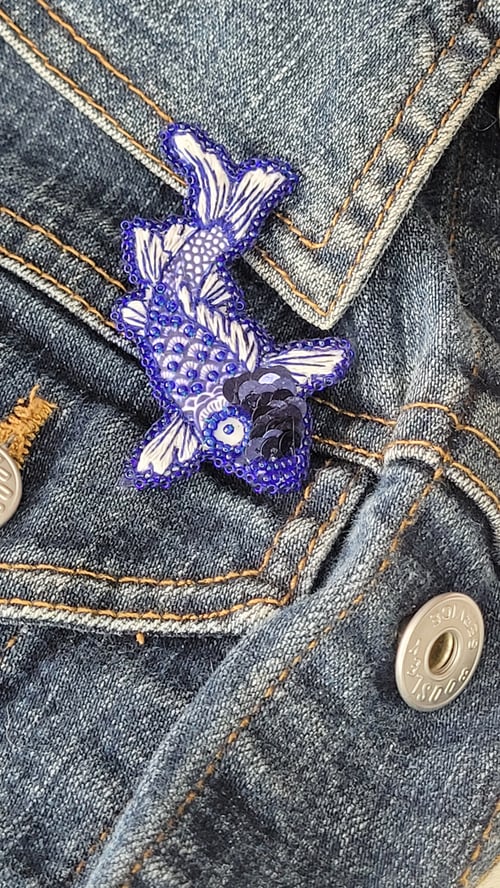 Image of Broche Pins CARPE KOI