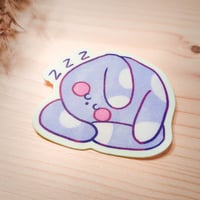 Image 2 of sleepy • 50×46 mm