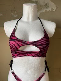 Image 5 of Cut Out Bikini Top Zebra pink/green