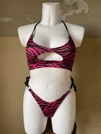 Image 6 of Cut Out Bikini Top Zebra pink/green