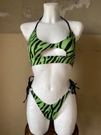 Image 7 of Cut Out Bikini Top Zebra pink/green