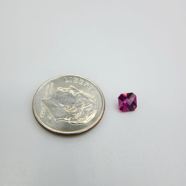 0.66ct Umba Garnet TicTac