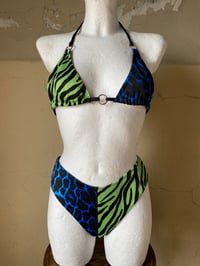 Image 2 of Triangel Bikini Top with Rings