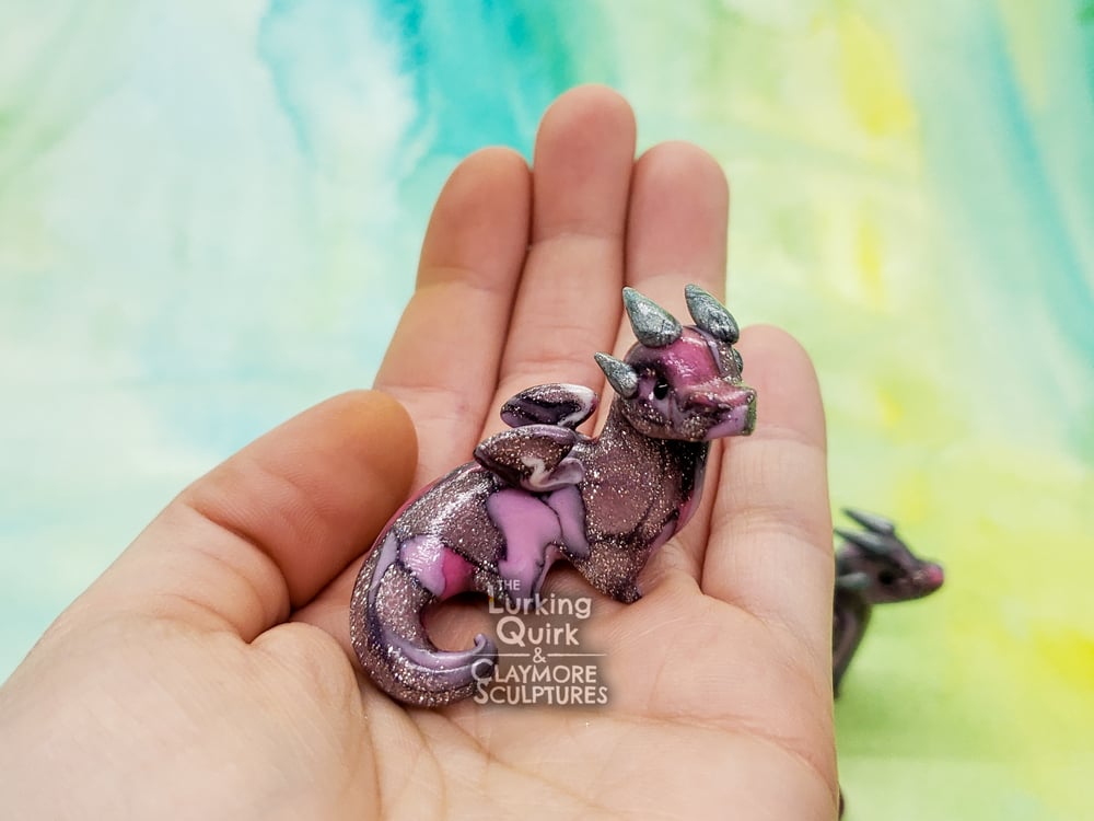 Small Purple and Silver Marbled Dragon