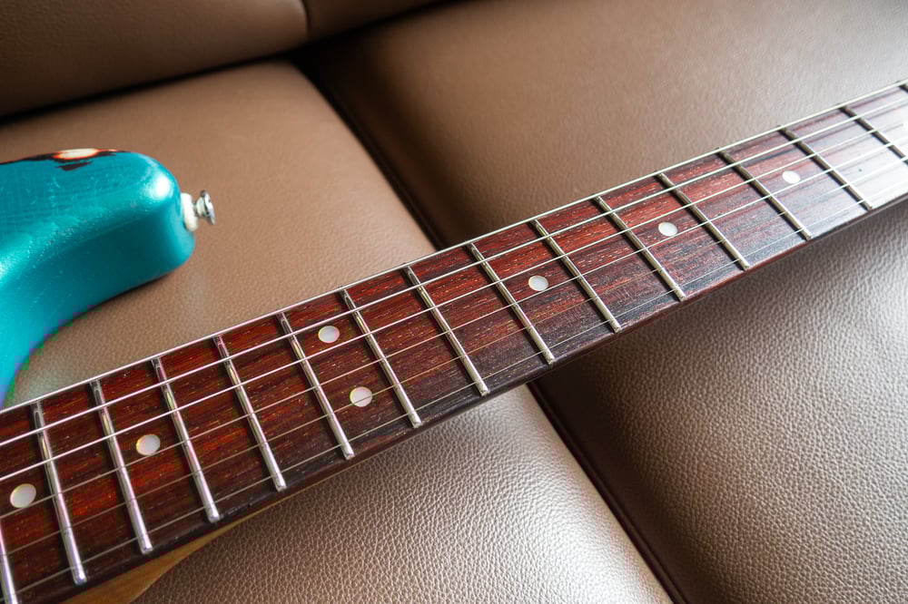 60s' ST Relic Ocean Turquiose over 3-tone Sunburst