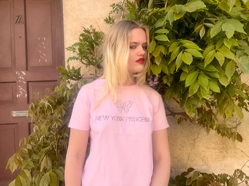 Image of RESTOCK 🩷NEW YORK PRINCESS - T-SHIRT VERSION🩷 baby pink