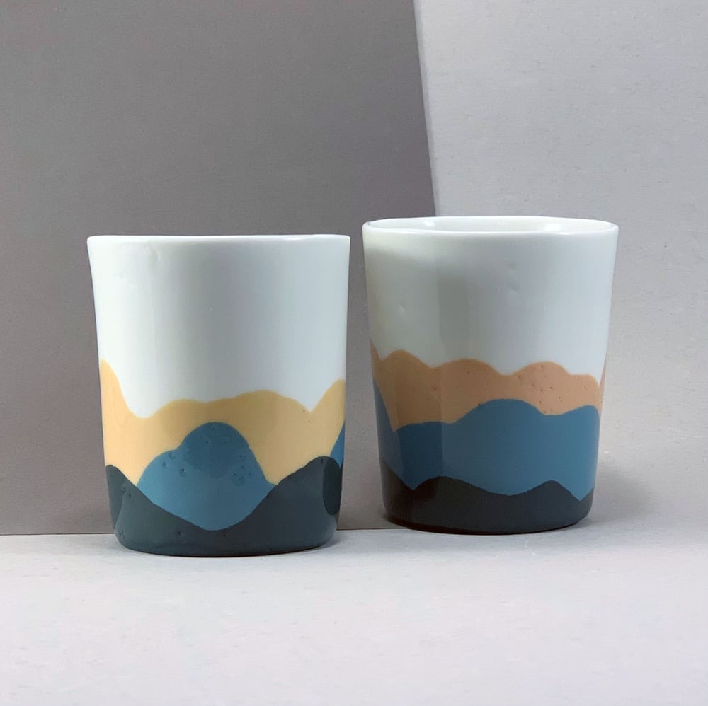 Set de deux tasses à café en porcelaine 71