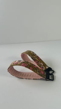 Image 3 of Pink Floral fabric key fobs