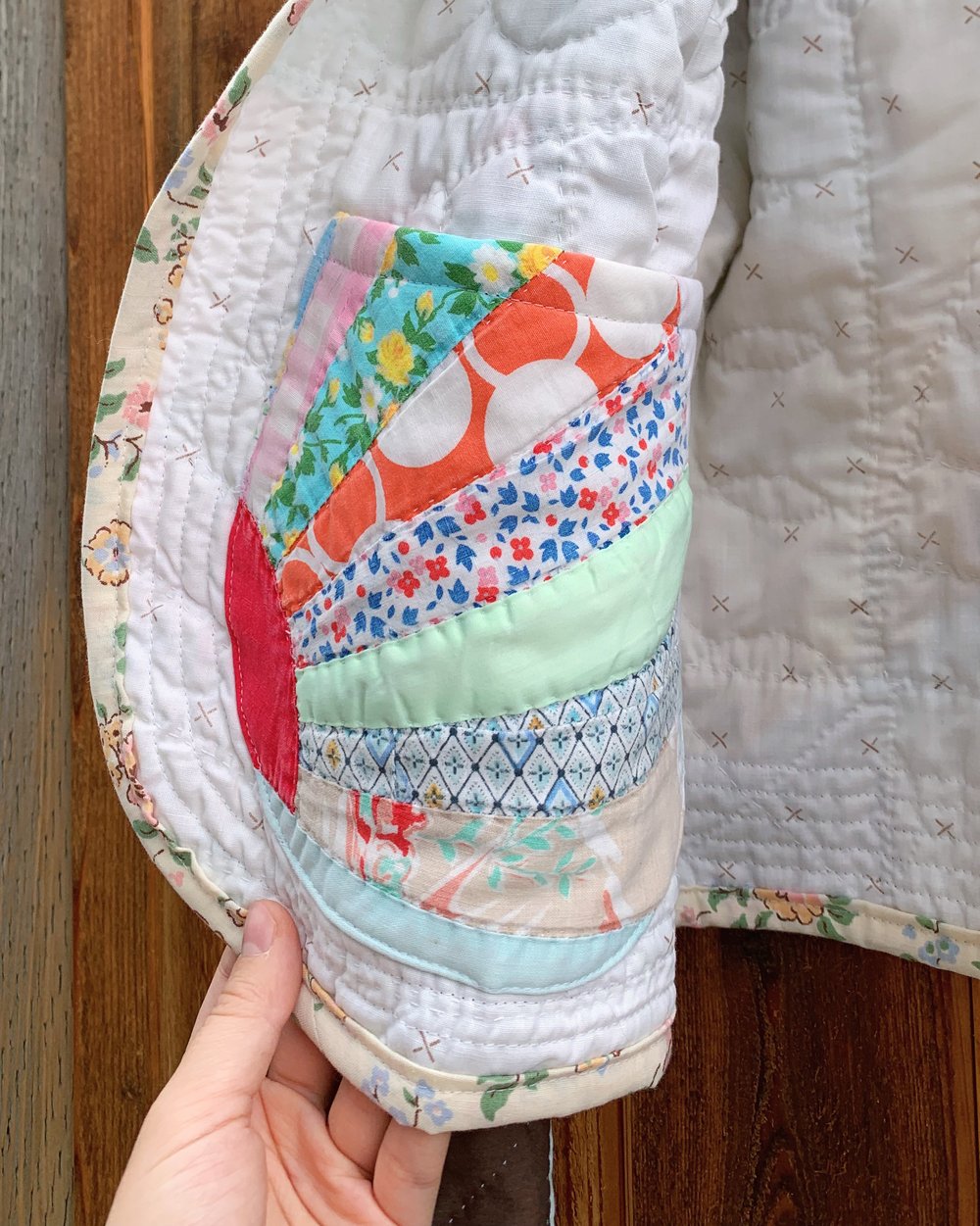Image of Puff Sleeve Quilt Coat — Fans