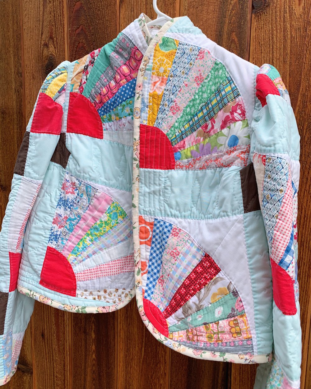 Image of Puff Sleeve Quilt Coat — Fans