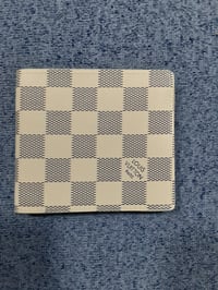 Image 4 of LV Wallet Cream