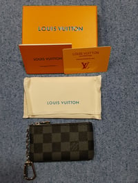 Image 9 of LV Pouch Black 2023