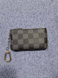 Image 7 of LV Pouch Black 2023