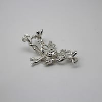 Image 2 of horse flower necklace 