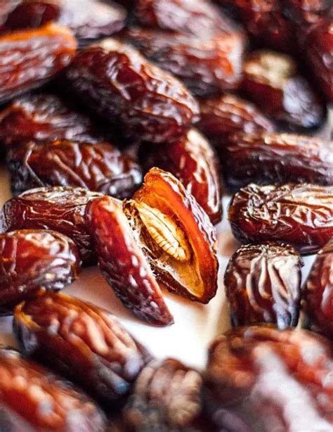 DATELY GRIND! Fresh Roasted Date Seed Grinds- DNA-Kidney-Liver-Fertility/Lactation-Smoking-Rest-Mood