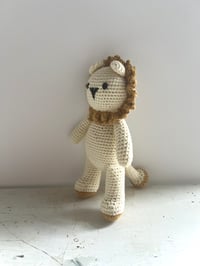 Image 3 of Leo the Crocheted Lion