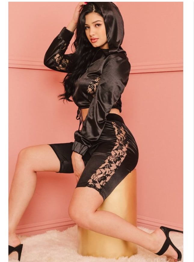 Image of "HANGING" SET