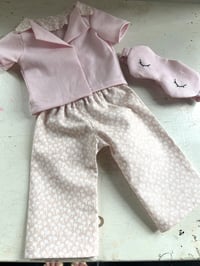 Image 2 of Pyjama and Sleep Mask Pink