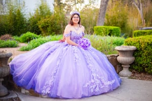 Image of Quinceañera Portrait Session (Special Pricing)