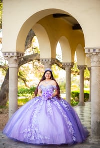 Image 2 of Quinceañera Portrait Session  (Special Pricing) 