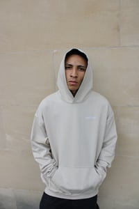 Image 5 of QUATRE-VINGT. HOODY SAND COLOR