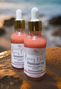Image 2 of Shimmer Oil