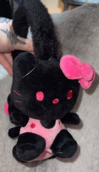 Image 4 of 😻Hello Kitty Earmuffs😻