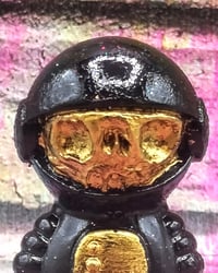 Image 4 of Galactic Numskull - Gold Face