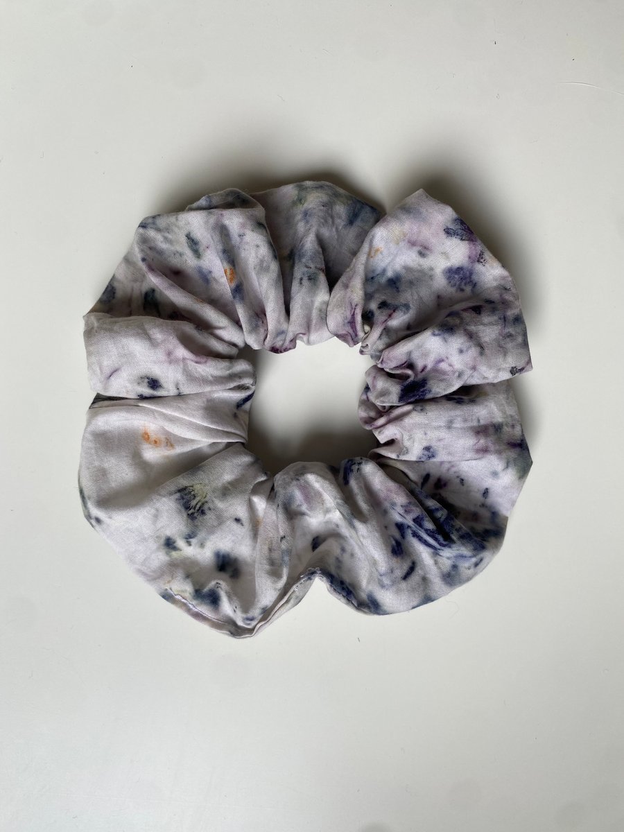 Image of Plant dyed Handmade Scrunchie No.6 - from dead stock Cotton fabric, collab with Kaliko