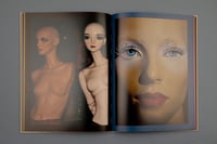 Image 11 of Mannequins - Carlijn Jacobs & James Chester