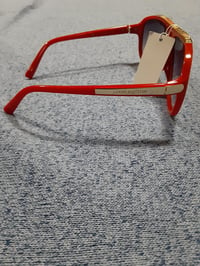 Image 4 of LV Sunglasses Red 2023