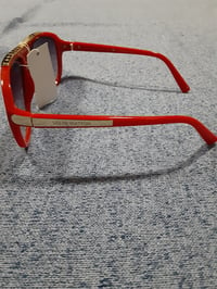 Image 6 of LV Sunglasses Red 2023