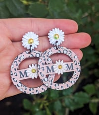 Daisy Mom Wood Drop Earrings 