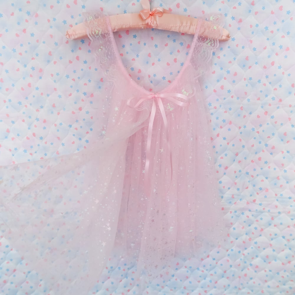 Iridescent Peignoir: Pink