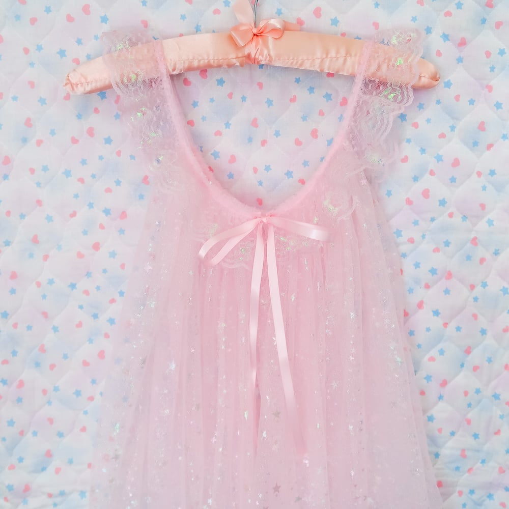 Iridescent Peignoir: Pink