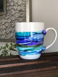 Image 7 of New Townsville Workshop - Alcohol Ink Mugs (2)