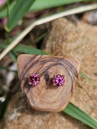 Image 1 of Rhodolite Garnet Earrings 